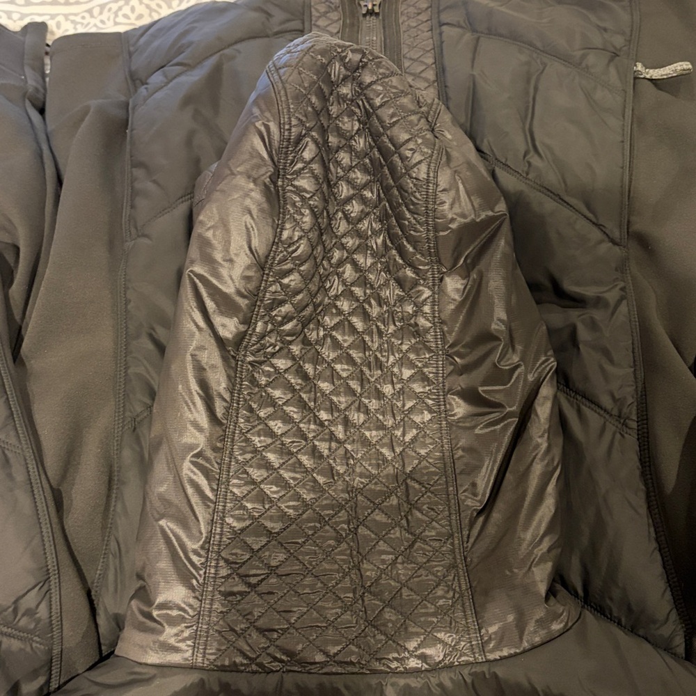 Athleta Women’s Jacket - Picture 11 of 12